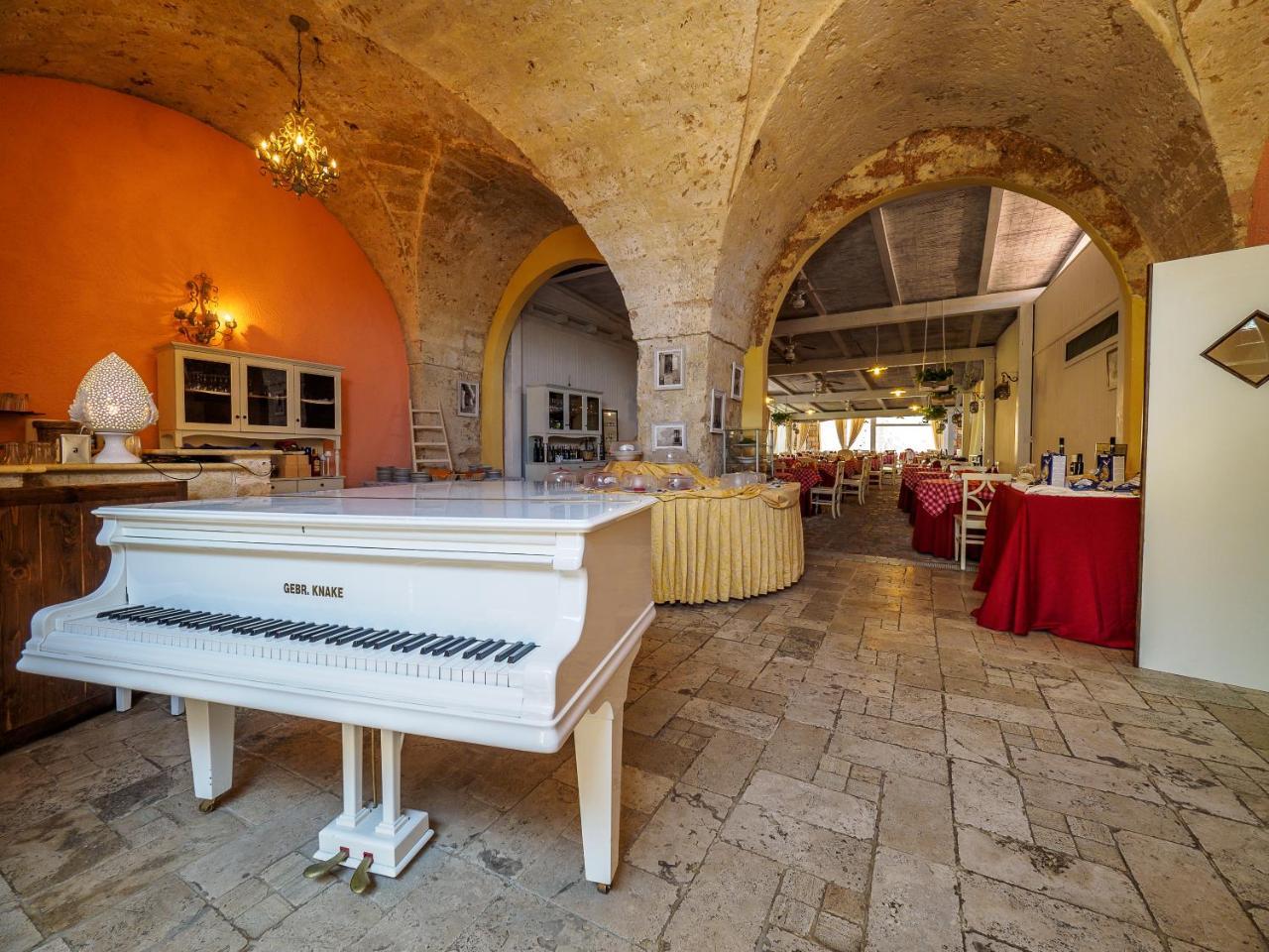 Antica Masseria Rottacapozza Torre San Giovanni Exterior foto